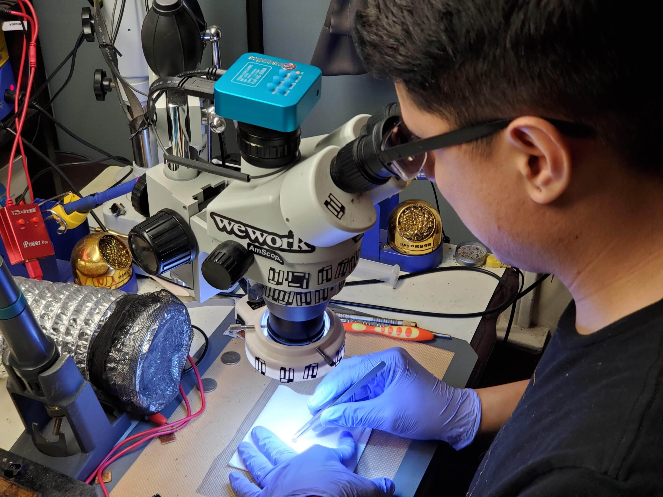 VCC Board Repairs – iPhone Microsoldering & Data Recovery Services